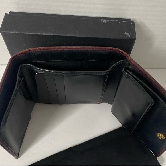 Dolce & Gabbana  burgundy 2 fold wallet with change section signature on front - Picture 6 of 7